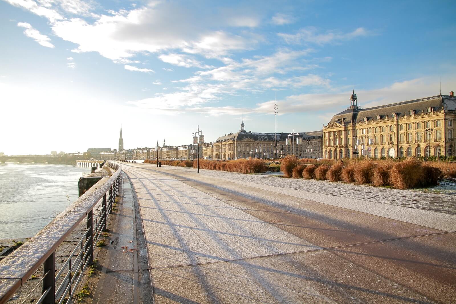 Quels sont les endroits pour télétravailler en Nouvelle-aquitaine ? | Photo par Vince Gx